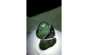 雙子座適合戴綠幽靈項(xiàng)鏈嗎